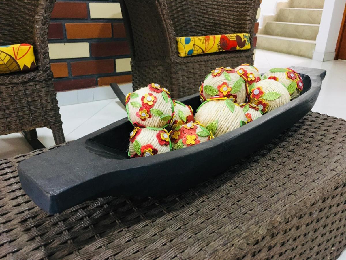 Hotel Canoa Inn Каукасия Экстерьер фото